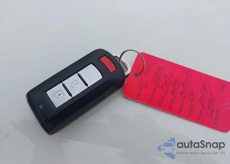 2015 Mitsubishi Outlander Se z USA, uszkodzony, nr VIN JA4AD3A31FZ008173